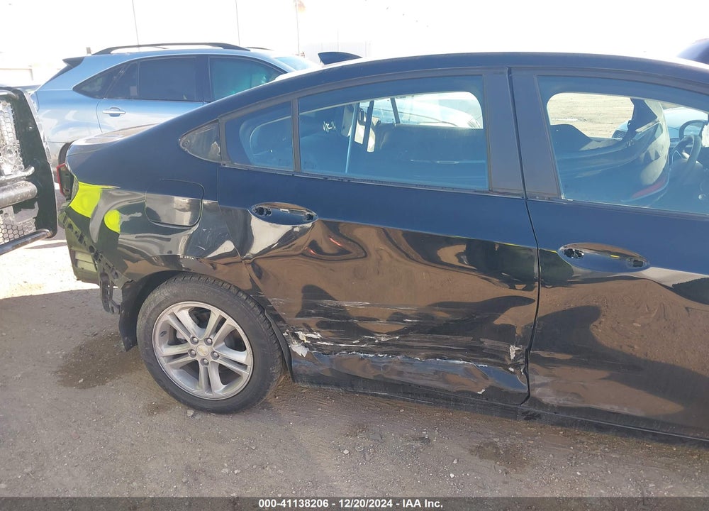 2018 CHEVROLET CRUZE LT AUTO VIN: 1G1BE5SM2J7109858