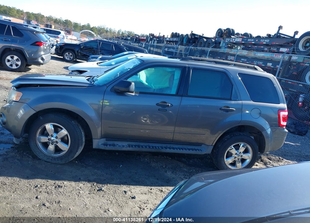 2011 FORD ESCAPE XLT VIN: 1FMCU0DG0BKB09537