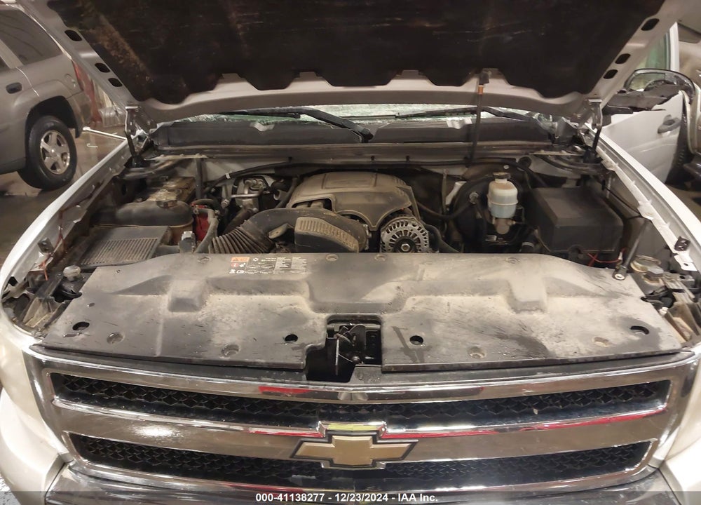 2011 CHEVROLET SILVERADO 1500 LT VIN: 1GCRCSE07BZ428469