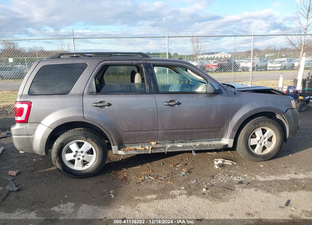 2010 FORD ESCAPE XLT VIN: 1FMCU0D76AKA31649