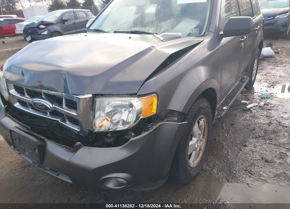 2010 FORD ESCAPE XLT VIN: 1FMCU0D76AKA31649