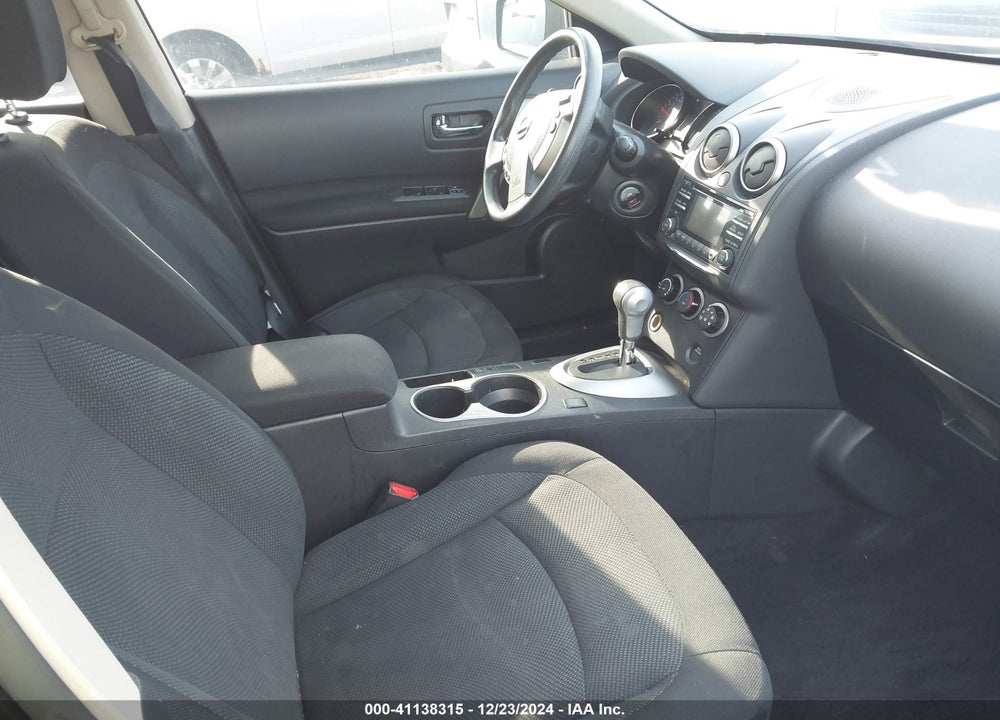 2015 NISSAN ROGUE SELECT S VIN: JN8AS5MV5FW765023