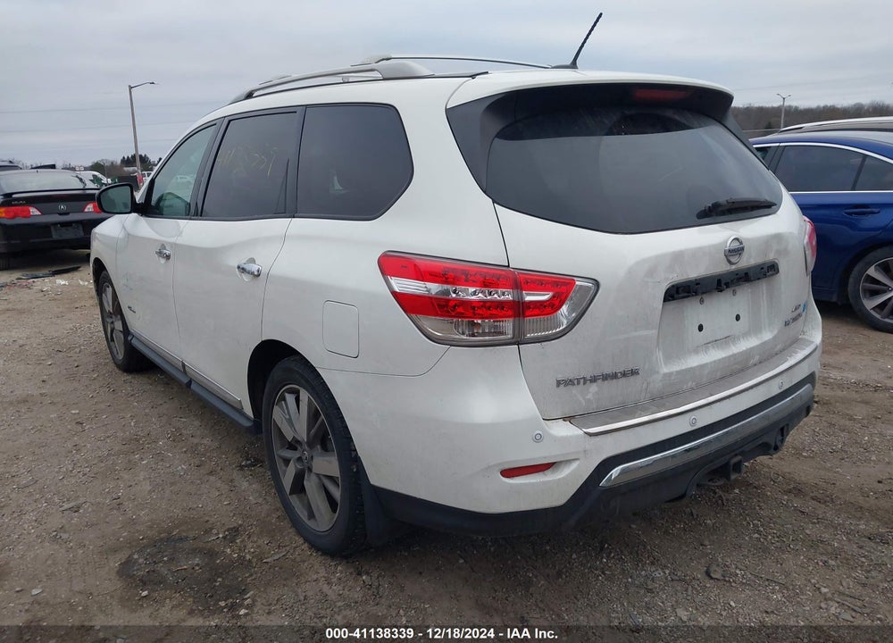 2014 NISSAN PATHFINDER HYBRID VIN: 5N1CR2MM2EC658612