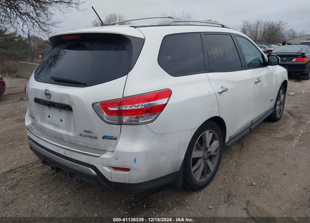 2014 NISSAN PATHFINDER HYBRID VIN: 5N1CR2MM2EC658612
