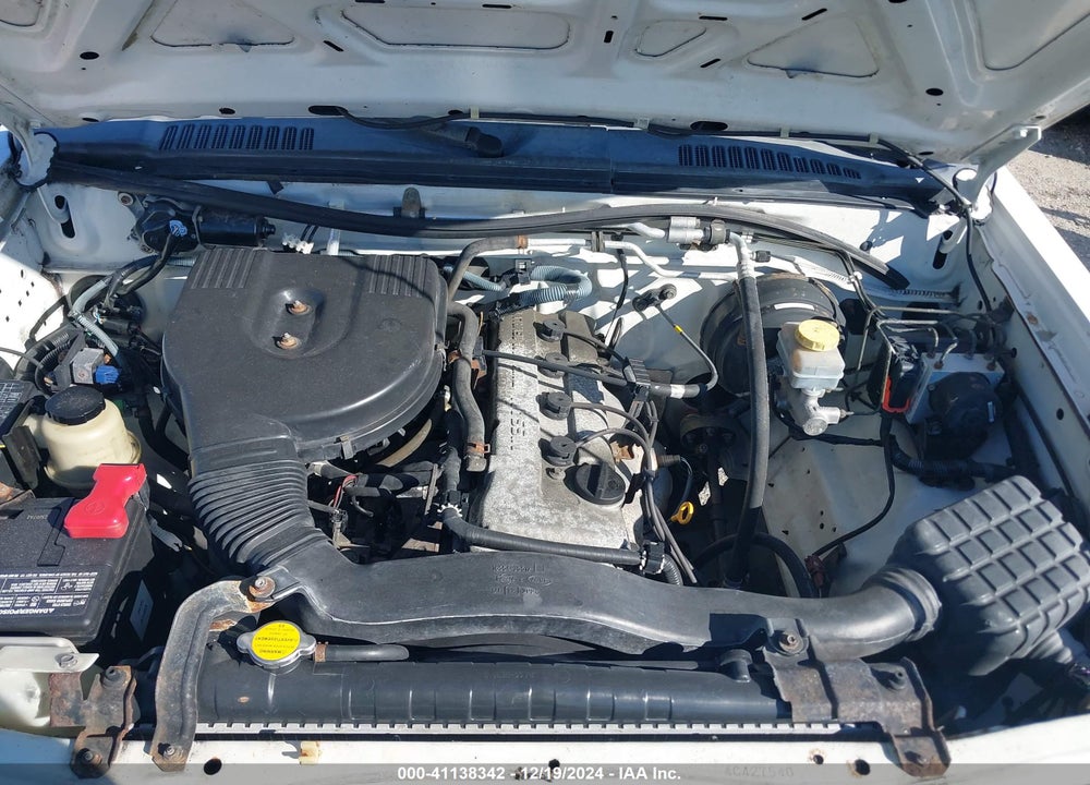 2004 NISSAN FRONTIER XE VIN: 1N6DD26T04C427540