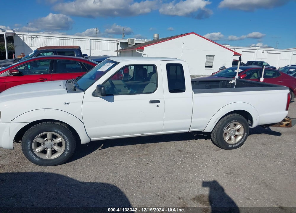 2004 NISSAN FRONTIER XE VIN: 1N6DD26T04C427540