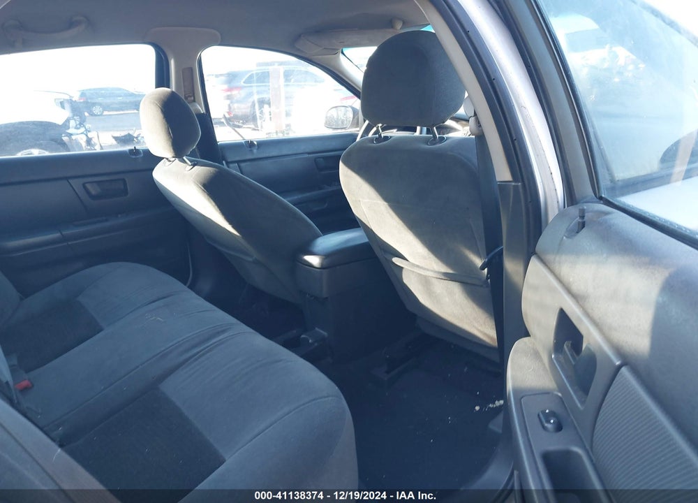 2004 FORD TAURUS SE VIN: 1FAFP53244A186213