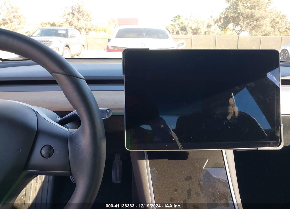 2019 TESLA MODEL 3 LONG RANGE/PERFORMANCE VIN: 5YJ3E1EB3KF406552