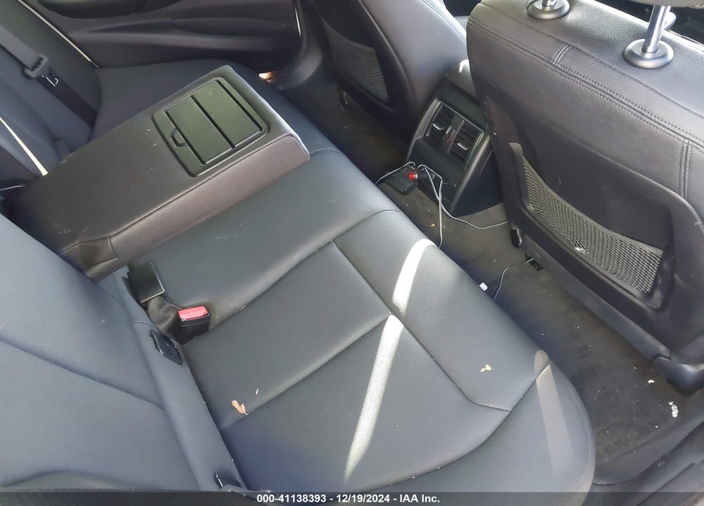 2018 BMW 330I VIN: WBA8B9G50JNU98155