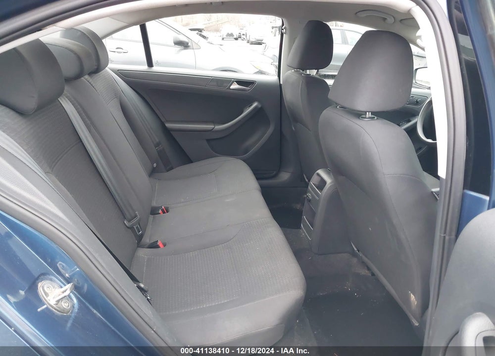 2015 VOLKSWAGEN JETTA VIN: 3VW2K7AJ5FM406555