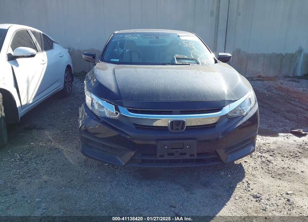 2018 HONDA CIVIC LX VIN: 2HGFC4B57JH309027