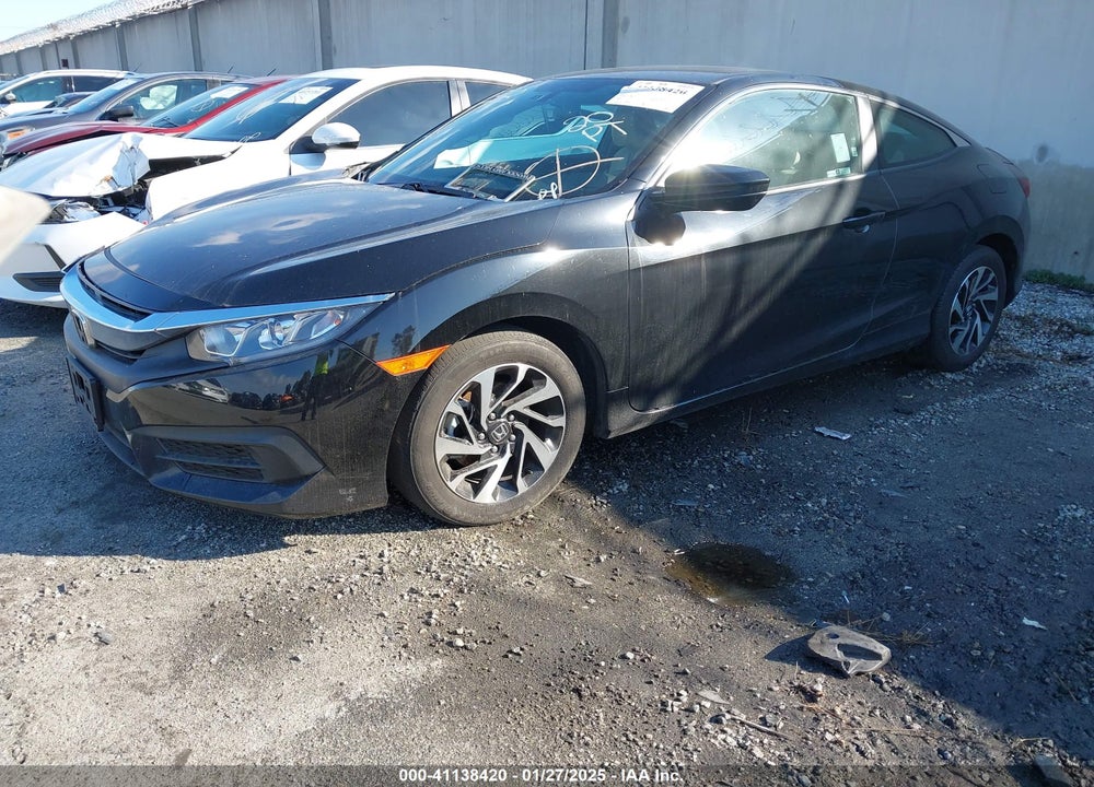 2018 HONDA CIVIC LX VIN: 2HGFC4B57JH309027