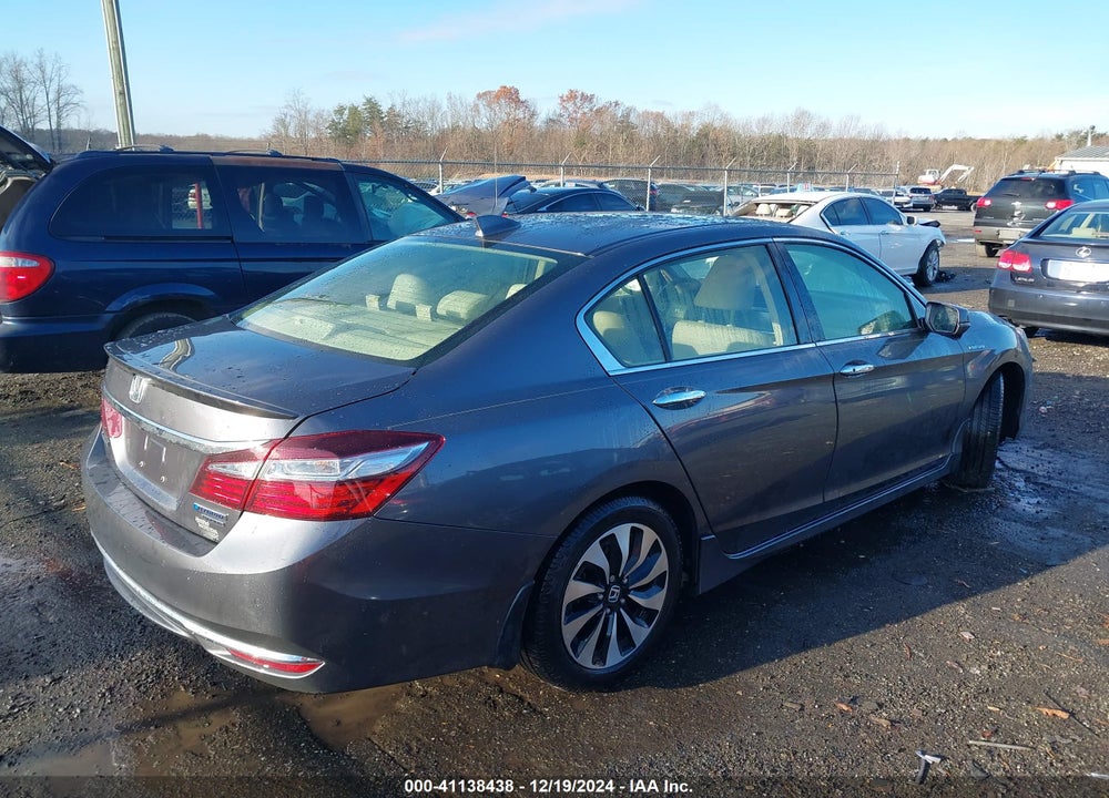 2017 HONDA ACCORD HYBRID TOURING VIN: JHMCR6F76HC027870