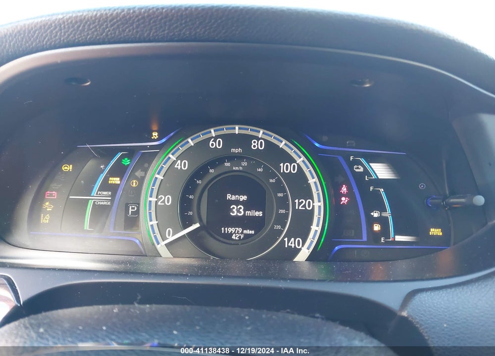 2017 HONDA ACCORD HYBRID TOURING VIN: JHMCR6F76HC027870