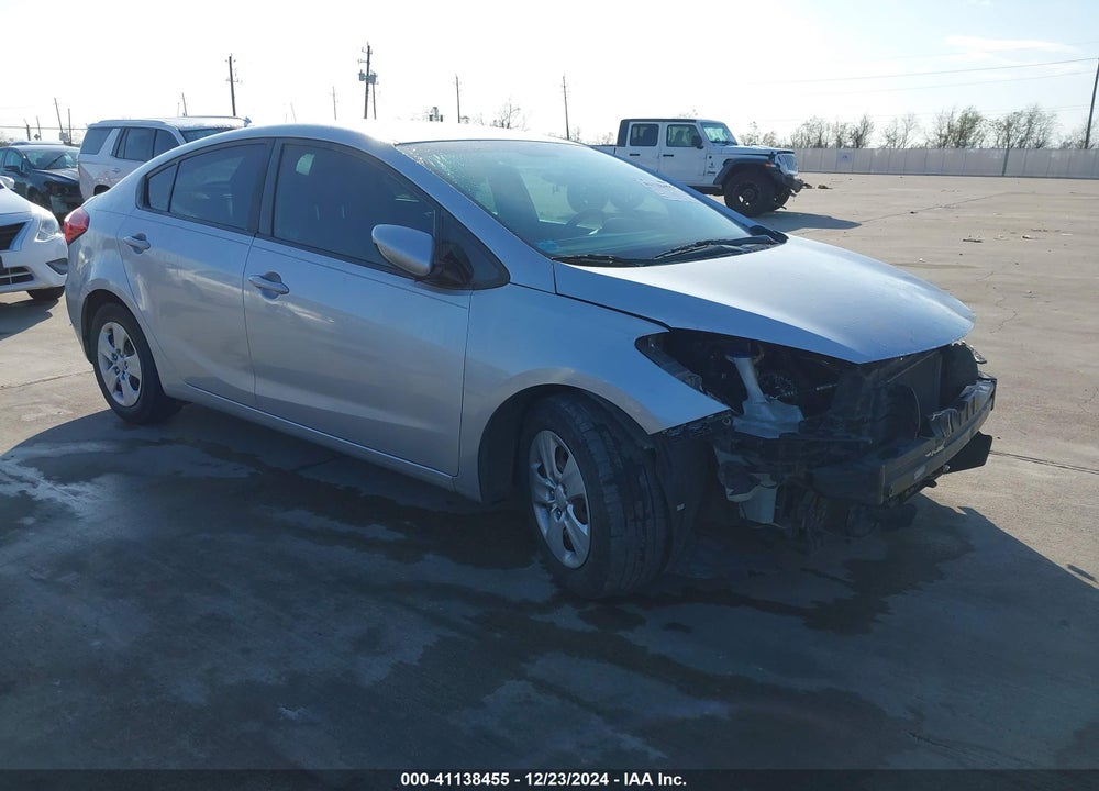 2016 KIA FORTE LX VIN: KNAFK4A65G5535656