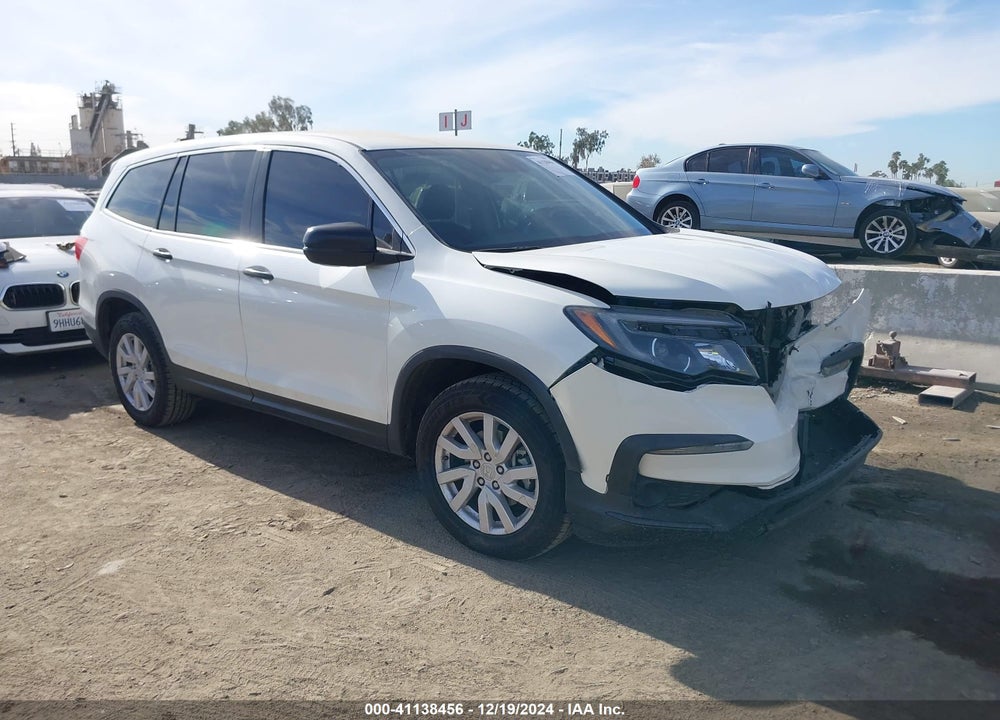 2019 HONDA PILOT LX VIN: 5FNYF5H13KB022798