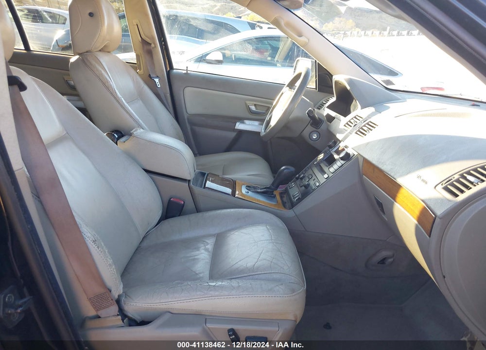 2006 VOLVO XC90 2.5T VIN: YV4CY592961243376
