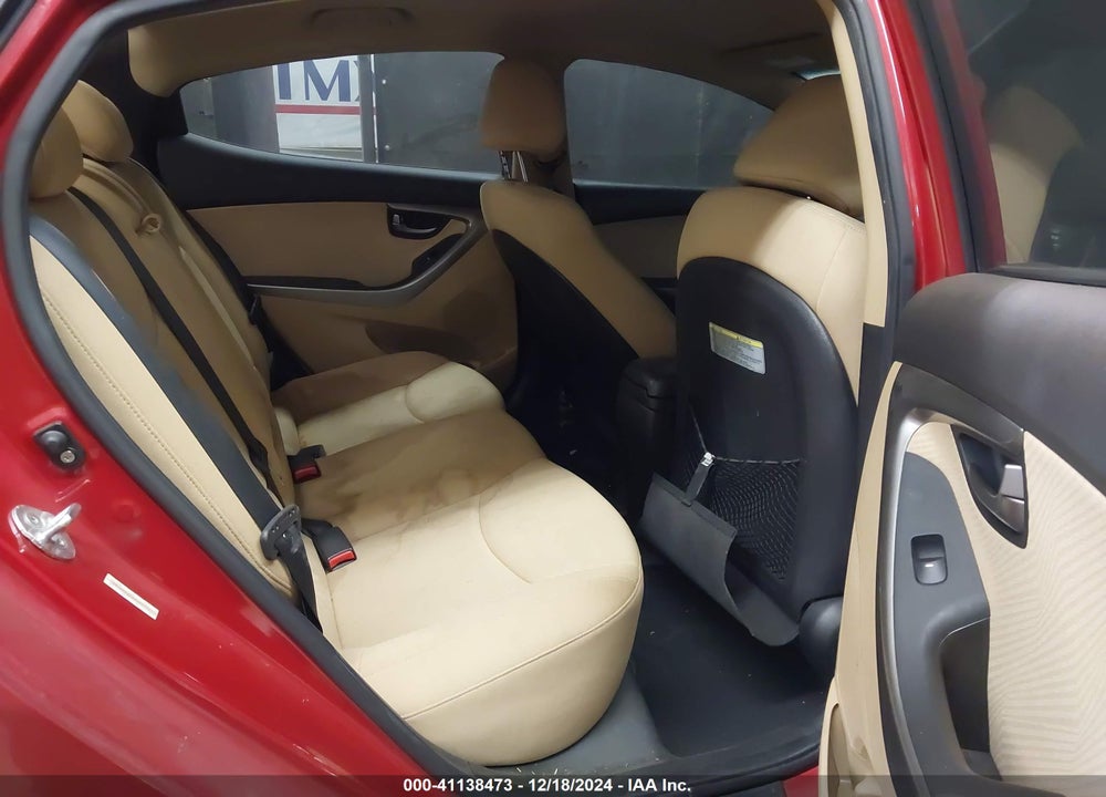 2013 HYUNDAI ELANTRA VIN: KMHDH4AE8DU937751
