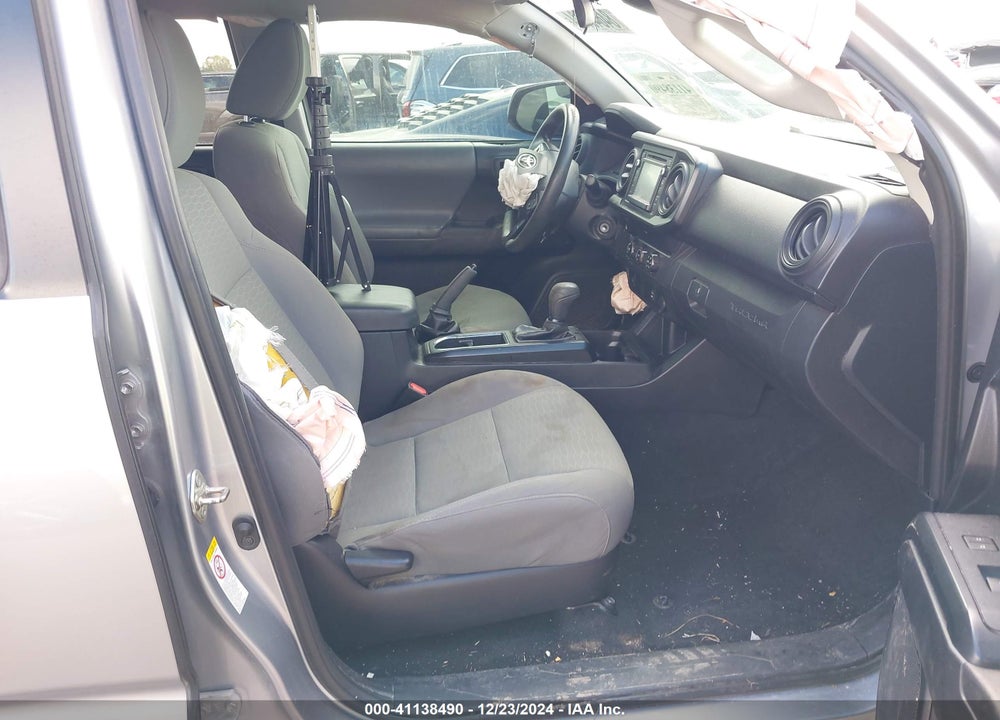 2019 TOYOTA TACOMA VIN: 5TFAX5GN2KX137952