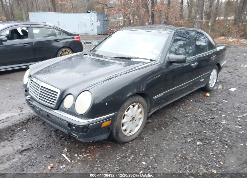 1998 MERCEDES-BENZ E 320 VIN: WDBJF65F9WA622570