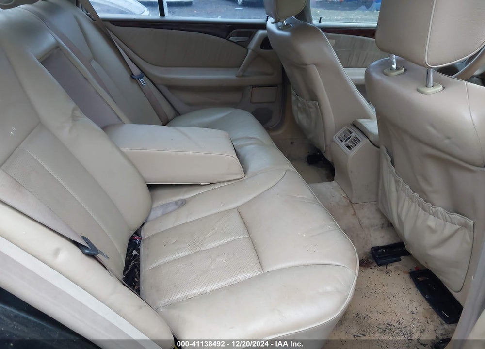 1998 MERCEDES-BENZ E 320 VIN: WDBJF65F9WA622570