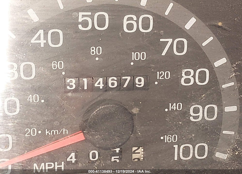 2000 FORD E-250 COMMERCIAL VIN: 1FTNE2422YHB86975