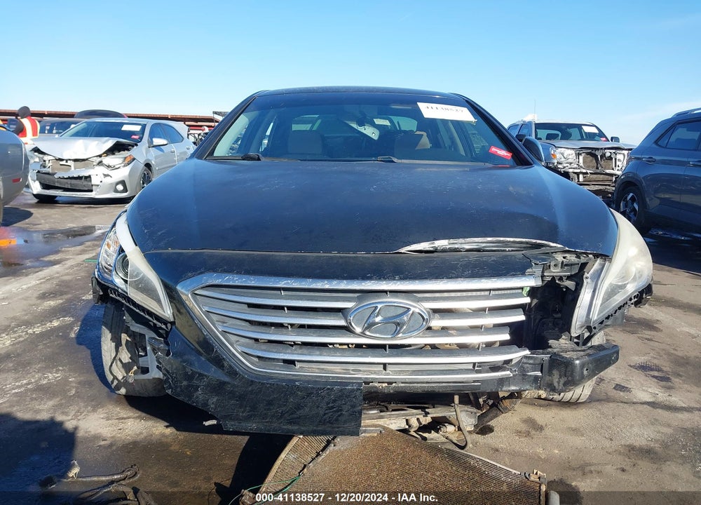 2015 HYUNDAI SONATA SE VIN: 5NPE24AF6FH171549
