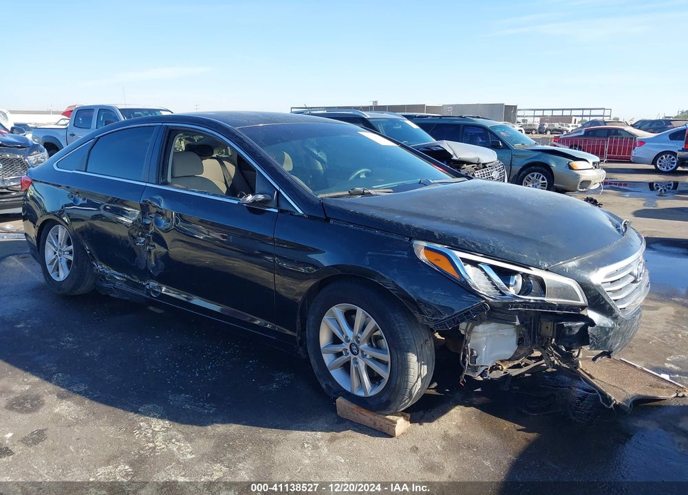 2015 HYUNDAI SONATA SE VIN: 5NPE24AF6FH171549