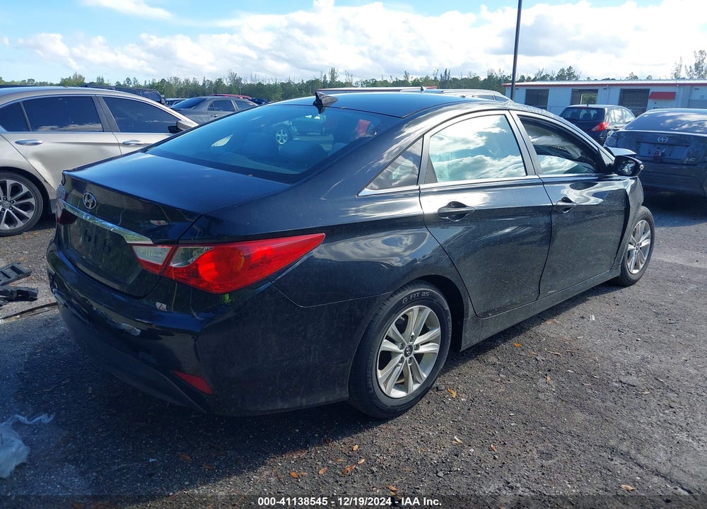 2014 HYUNDAI SONATA GLS VIN: 5NPEB4AC9EH947466