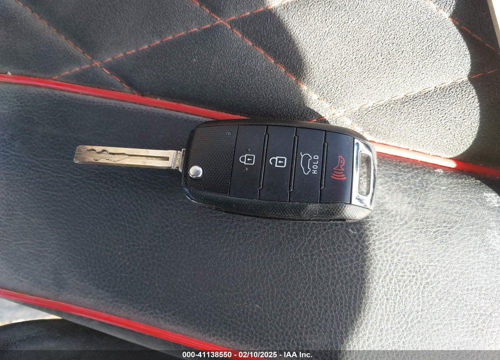 2019 KIA SOUL VIN: KNDJP3A54K7657101