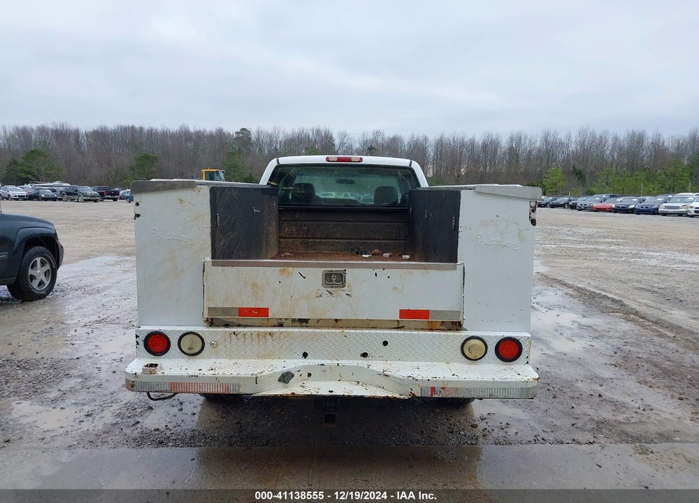 2004 GMC SIERRA 2500HD WORK TRUCK VIN: 1GTHK29U84E235754