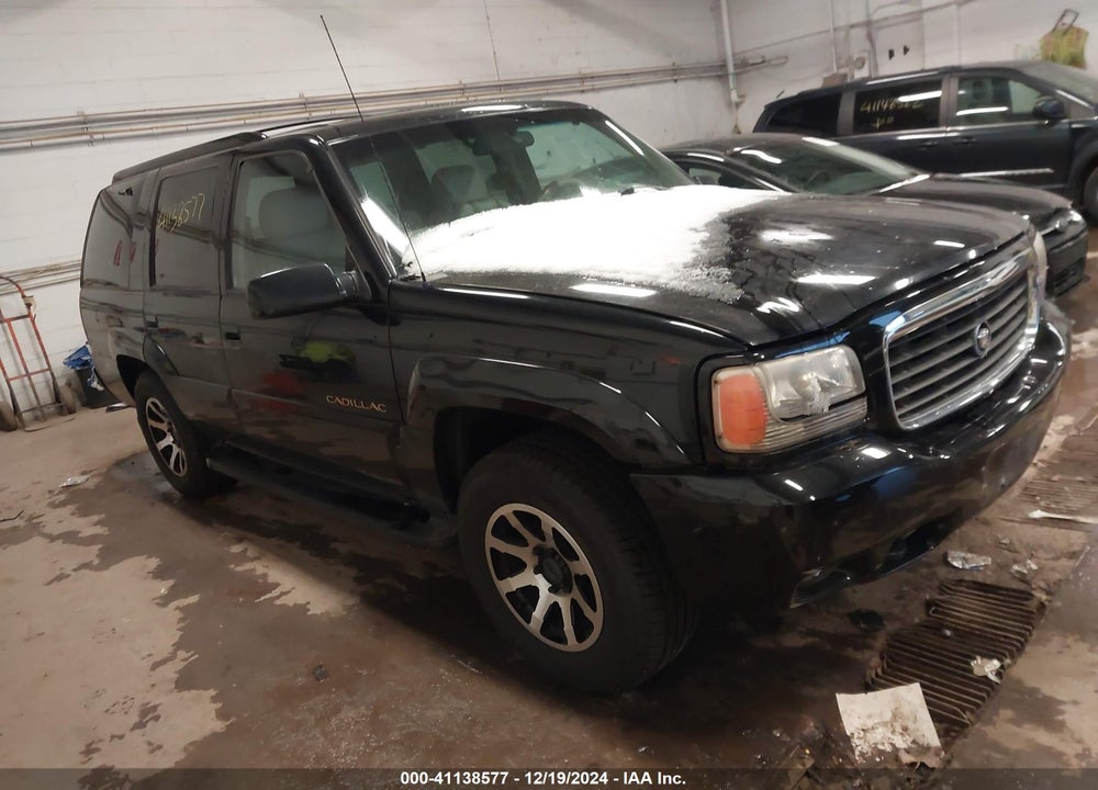 2000 CADILLAC ESCALADE STANDARD VIN: 1GYEK13R6YR138871