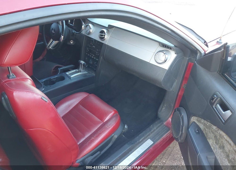 2006 FORD MUSTANG GT VIN: 1ZVHT82H365162385