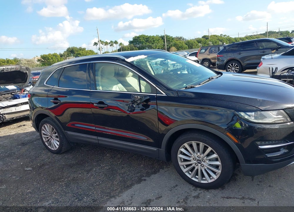 2019 LINCOLN MKC STANDARD VIN: 5LMCJ1C95KUL50464