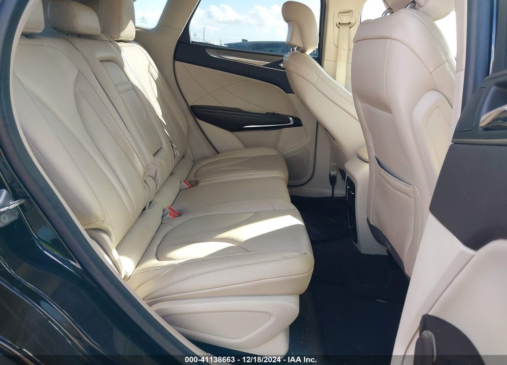 2019 LINCOLN MKC STANDARD VIN: 5LMCJ1C95KUL50464