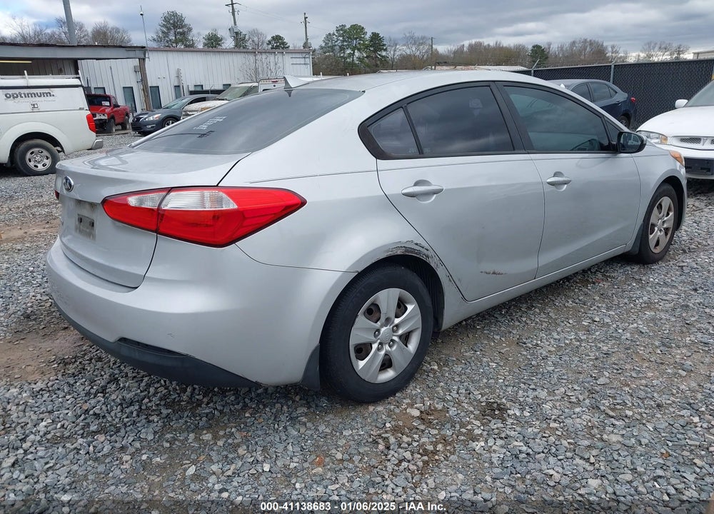 2016 KIA FORTE VIN: KNAFK4A67G5604170