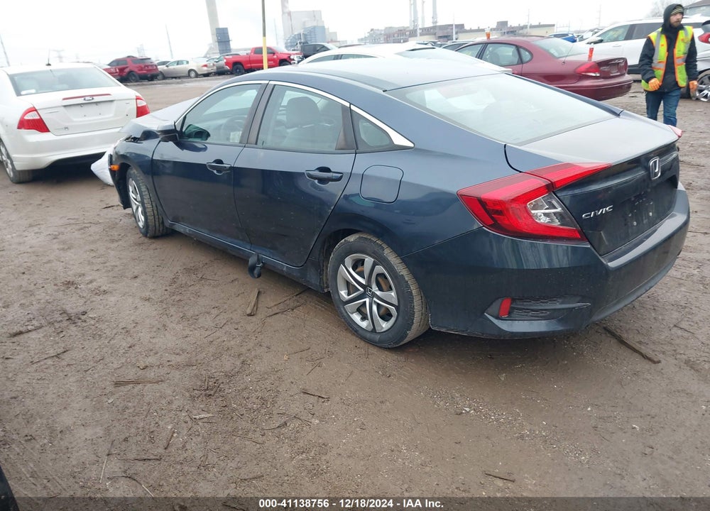 2017 HONDA CIVIC VIN: 19XFC2F58HE077394