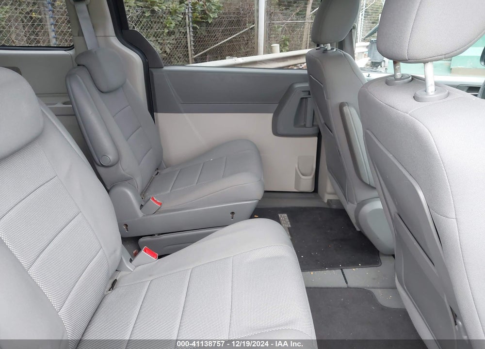 2008 DODGE GRAND CARAVAN SE VIN: 2D8HN44H08R746334