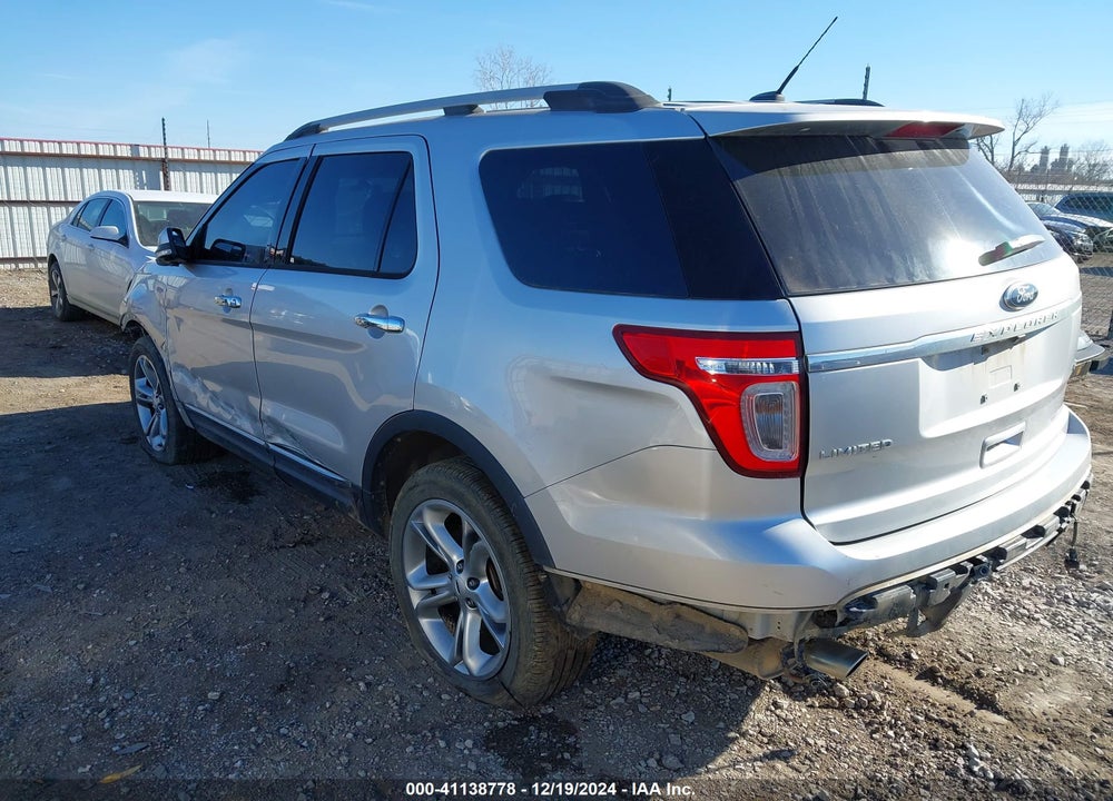 2015 FORD EXPLORER LIMITED VIN: 1FM5K8F80FGB60628