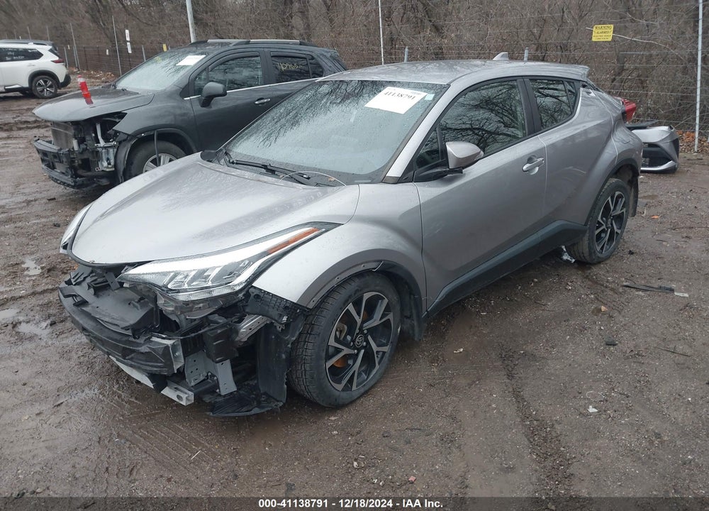 2020 TOYOTA C-HR XLE VIN: JTNKHMBX9L1089712