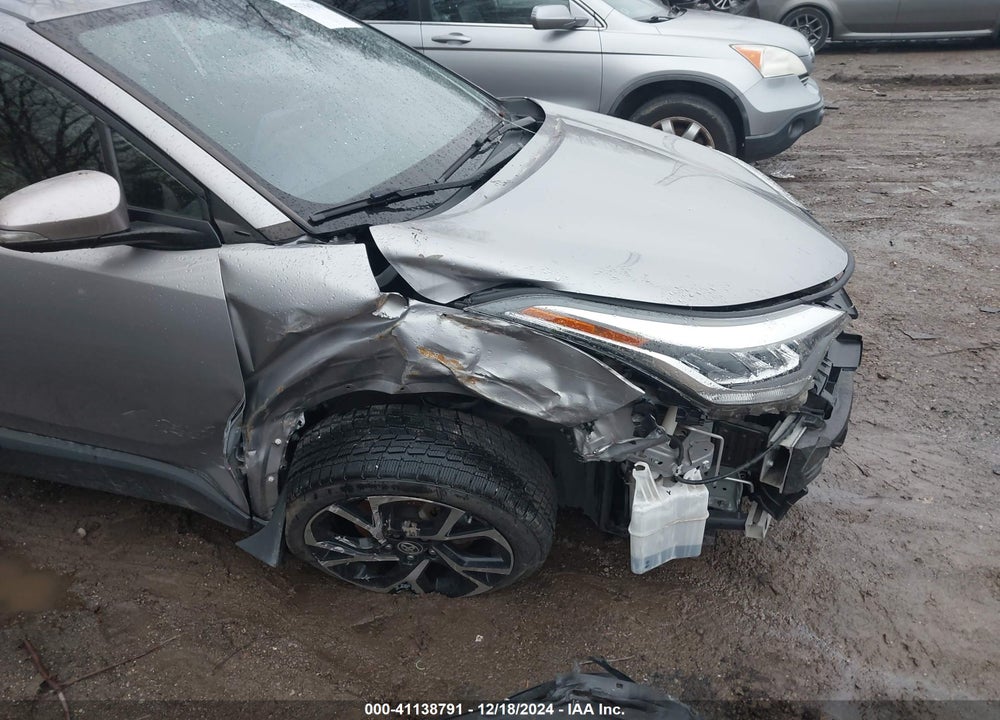 2020 TOYOTA C-HR XLE VIN: JTNKHMBX9L1089712
