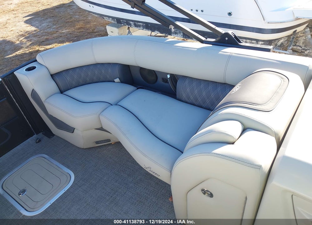 2024 BARLETTA PONTOON VIN: BDF19745A424