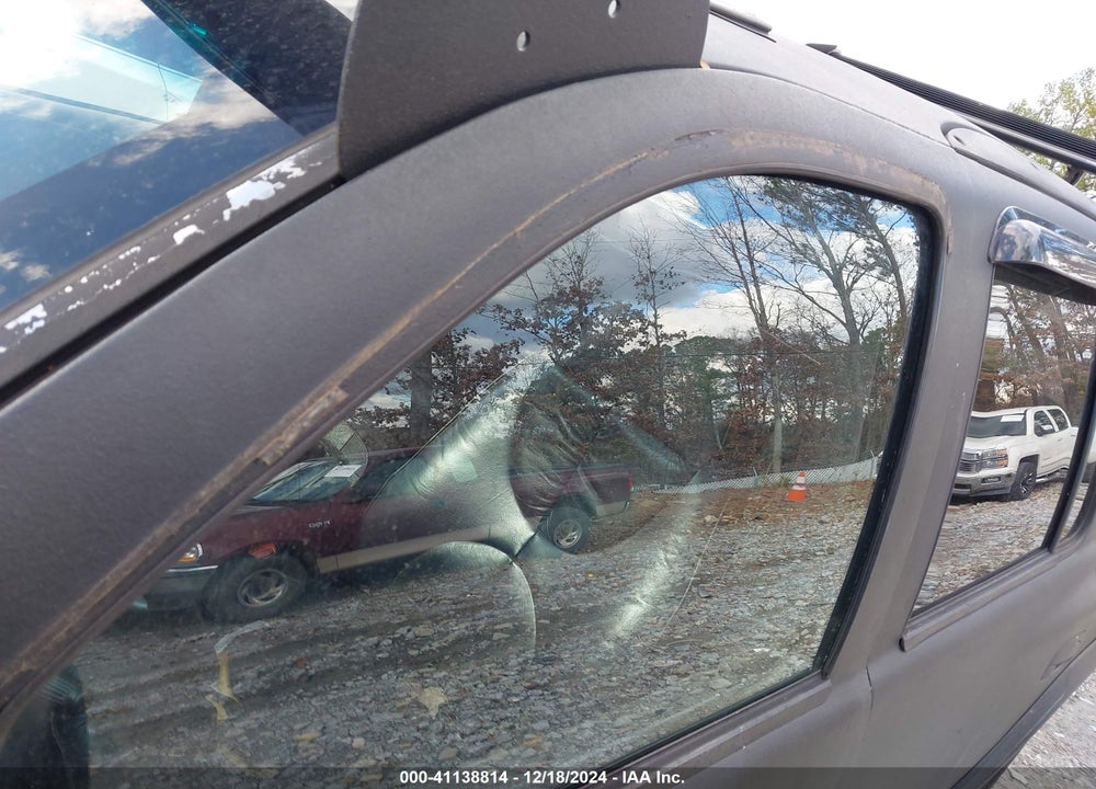 2000 DODGE DURANGO VIN: 1B4HR28Y8YF145470