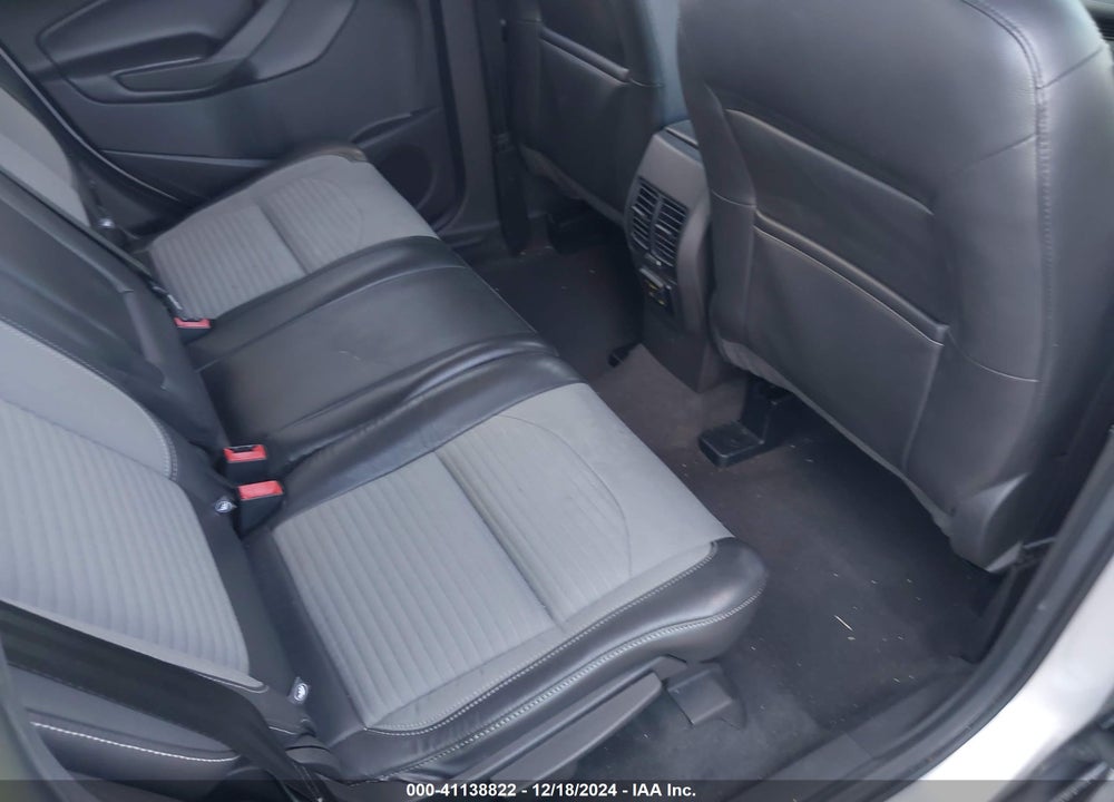 2017 FORD ESCAPE TITANIUM VIN: 1FMCU0JD6HUC19077