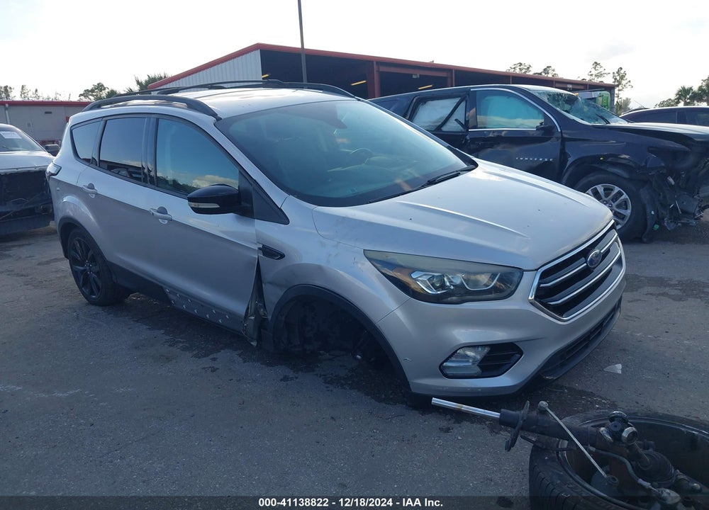 2017 FORD ESCAPE TITANIUM VIN: 1FMCU0JD6HUC19077