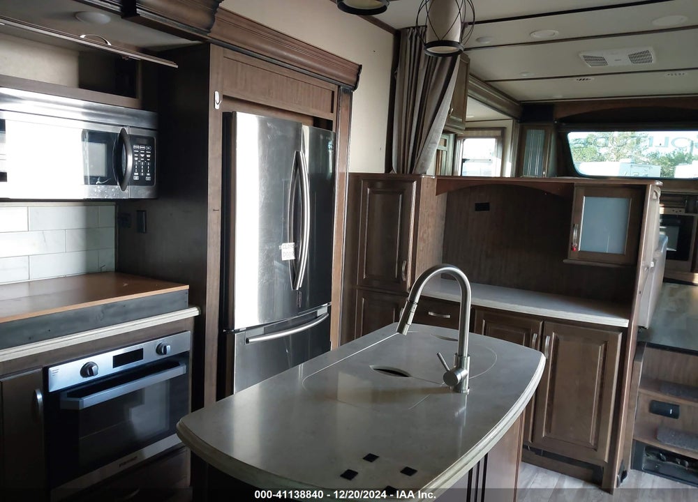 2020 GRAND DESIGN SOLITUDE TRAVEL TRAILER VIN: 573FS4328L9904177