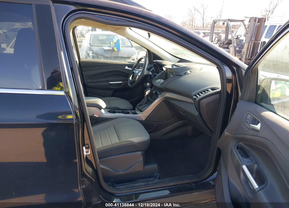 2016 FORD ESCAPE SE VIN: 1FMCU0GX8GUC67888