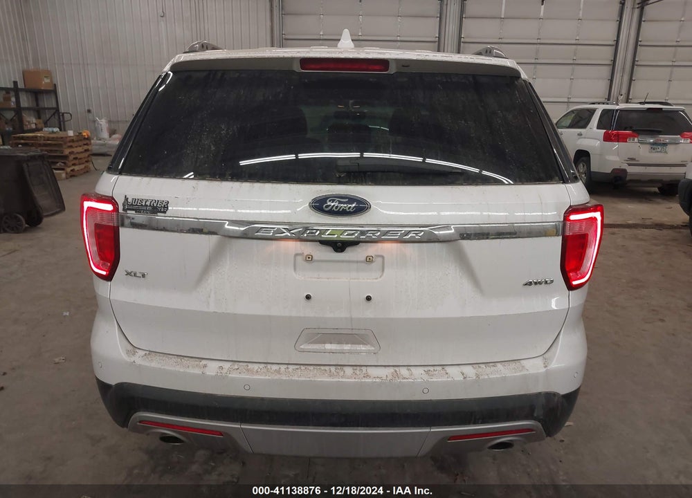 2017 FORD EXPLORER XLT VIN: 1FM5K8D85HGA22749
