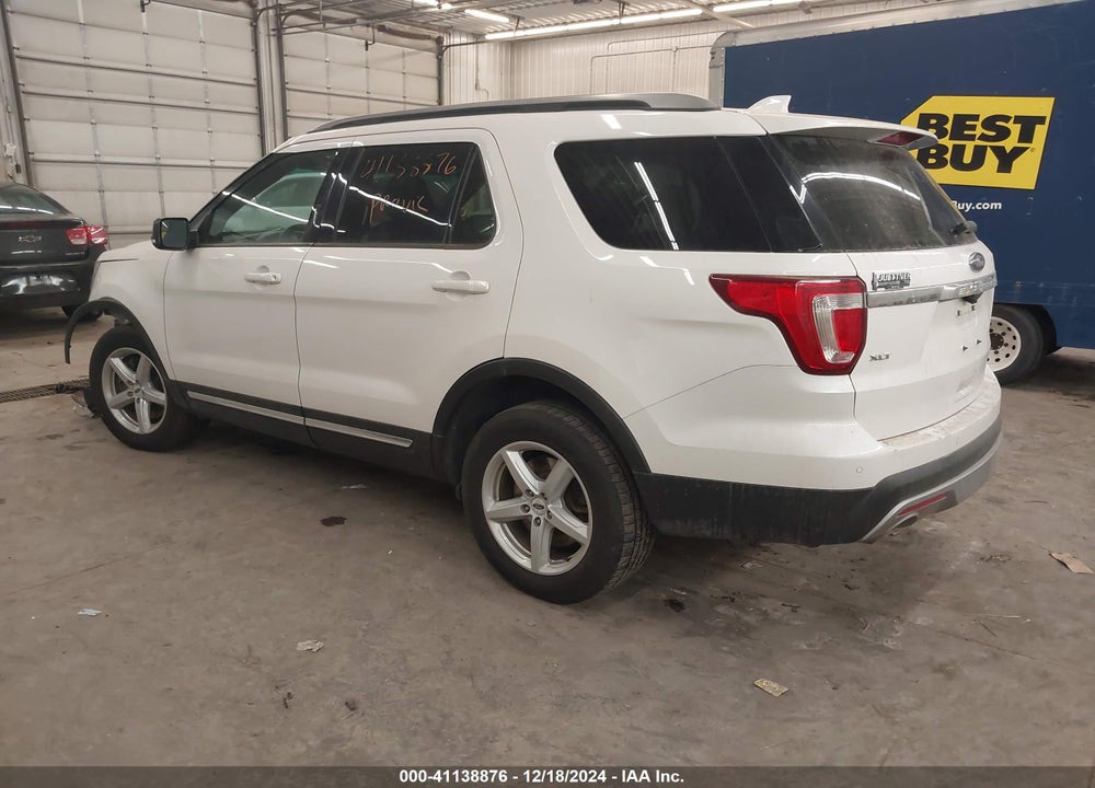 2017 FORD EXPLORER XLT VIN: 1FM5K8D85HGA22749