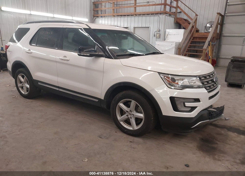 2017 FORD EXPLORER XLT VIN: 1FM5K8D85HGA22749